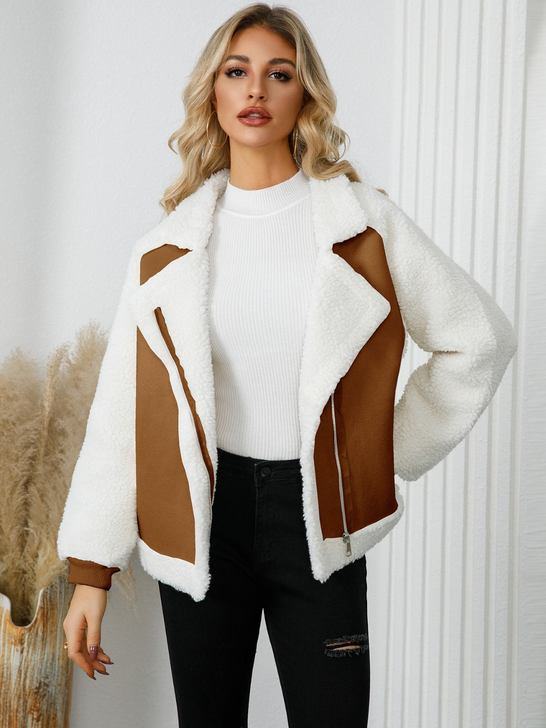 Elowen Pocketed Sherpa Zip Up Long Sleeve Jacket