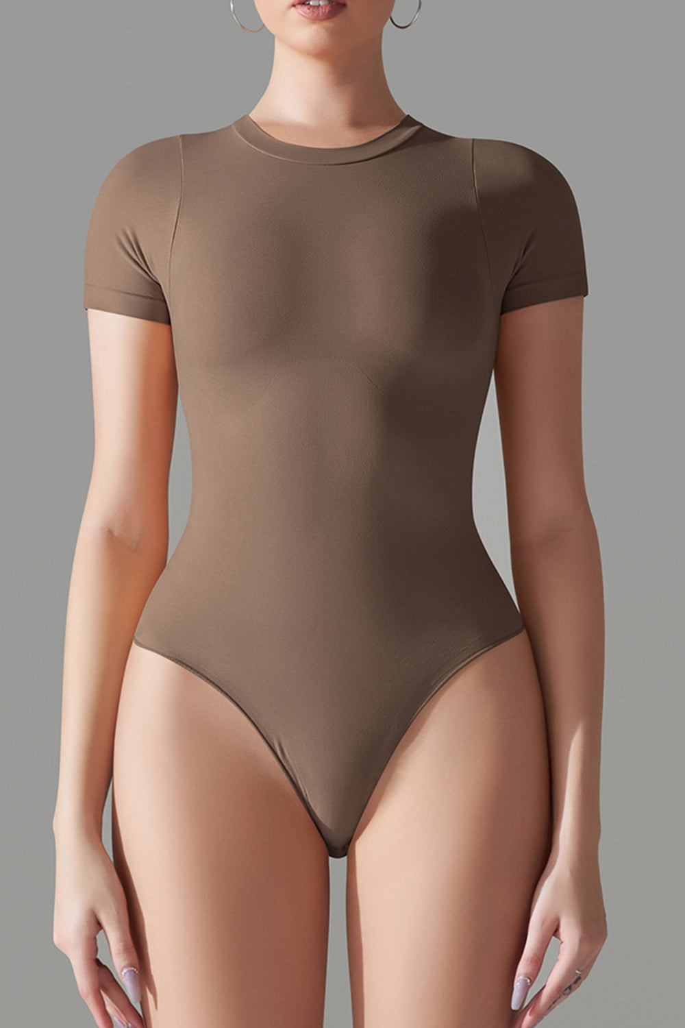 Leslie Round Neck Short Sleeve Active Bodysuit