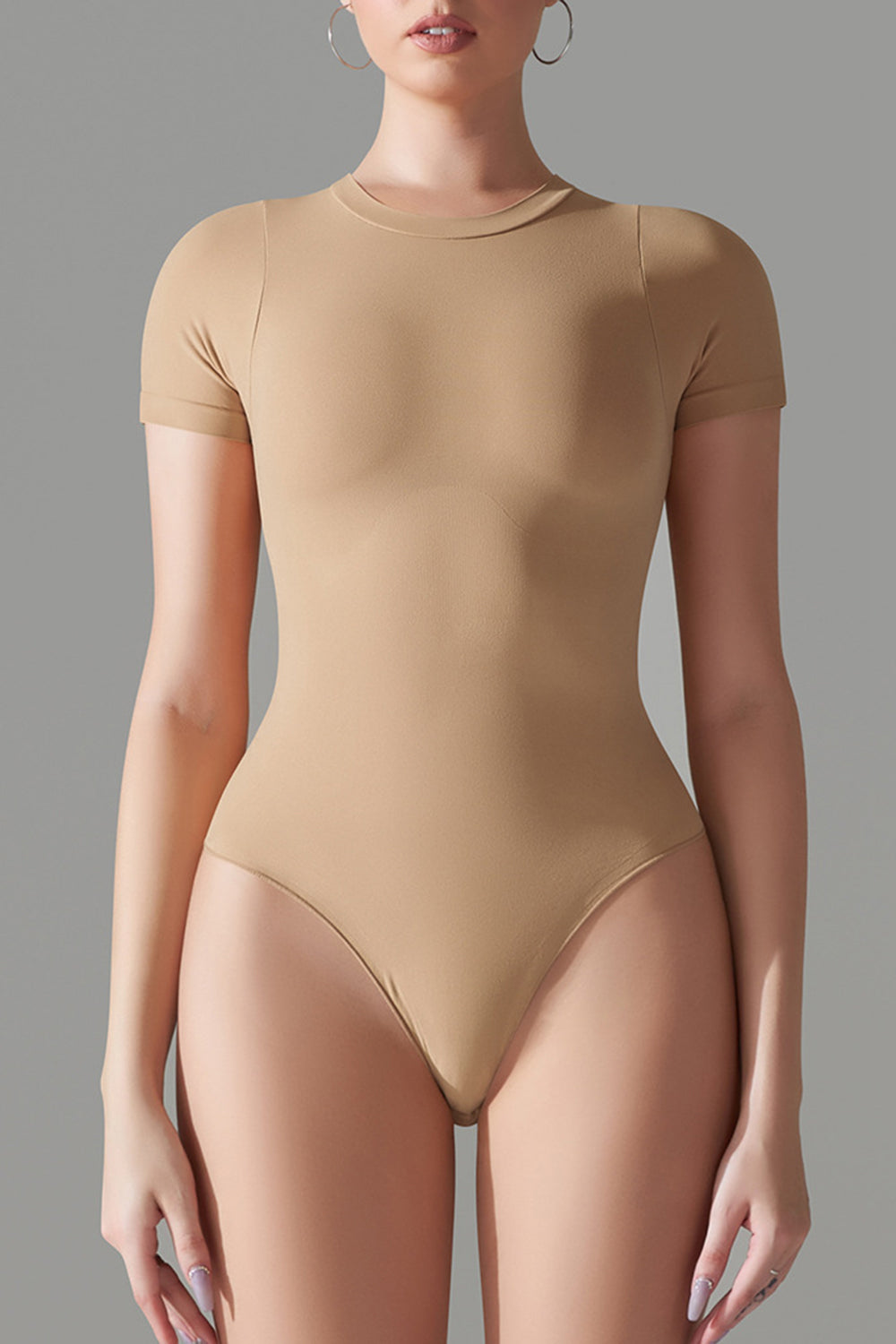 Leslie Round Neck Short Sleeve Active Bodysuit