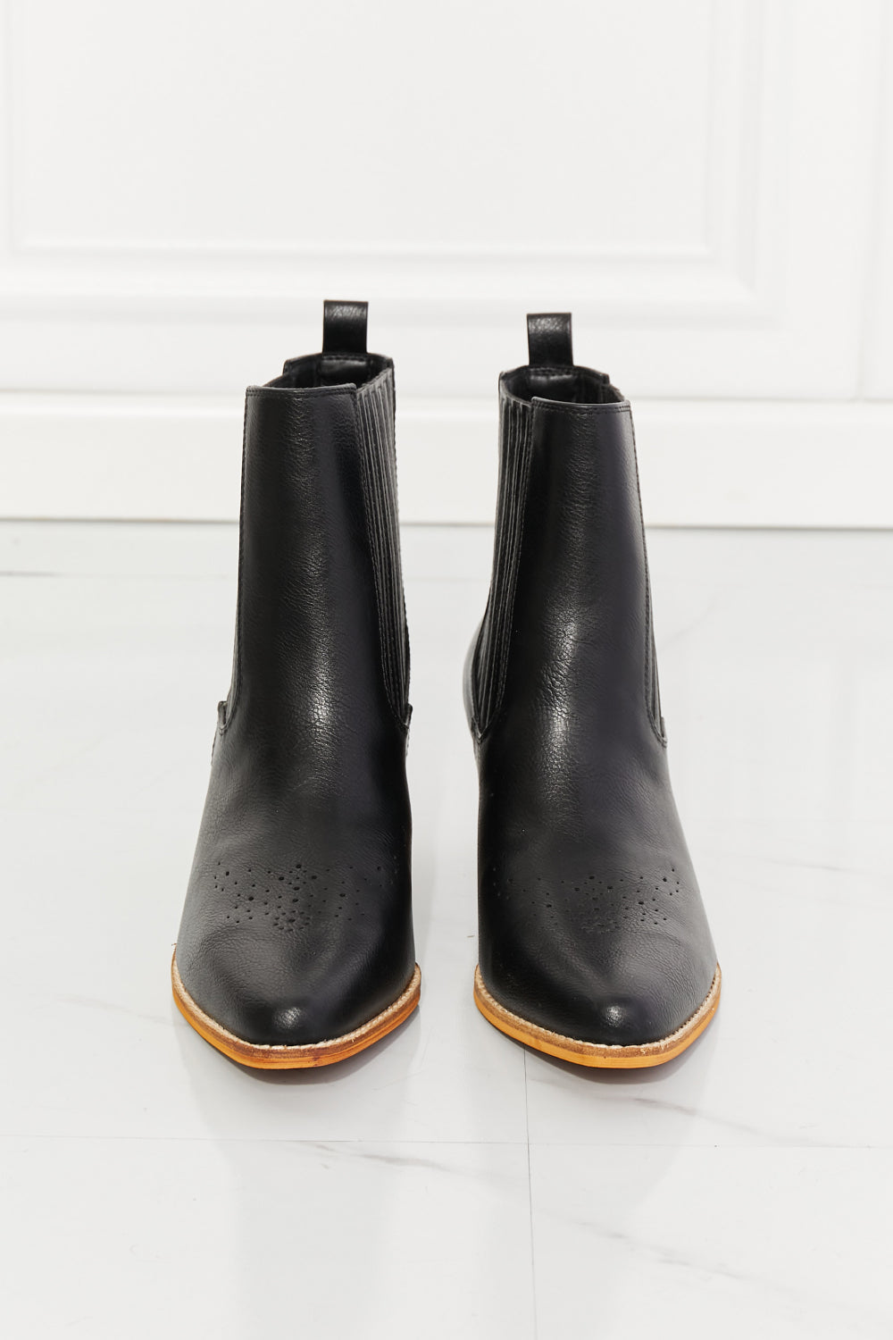 Onyx Rush Stacked Heel Chelsea Boot in Black