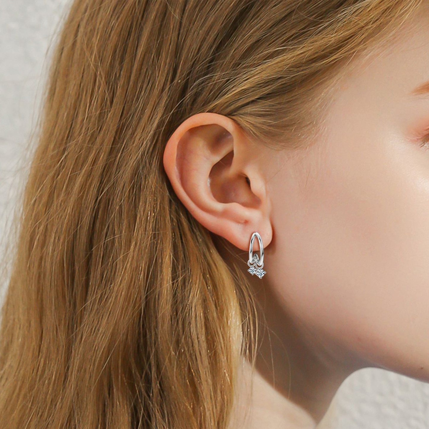 Faye 925 Sterling Silver Moissanite C-Hoop Earrings