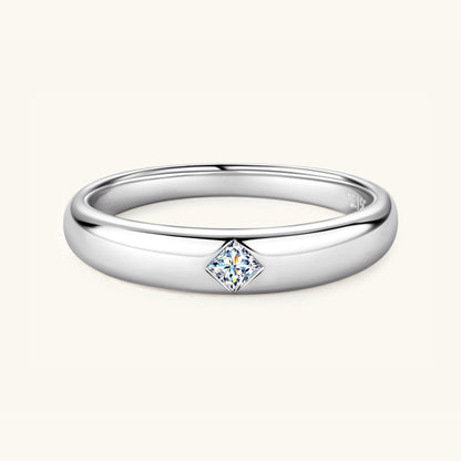 Calista 925 Sterling Silver Inlaid Moissanite Ring